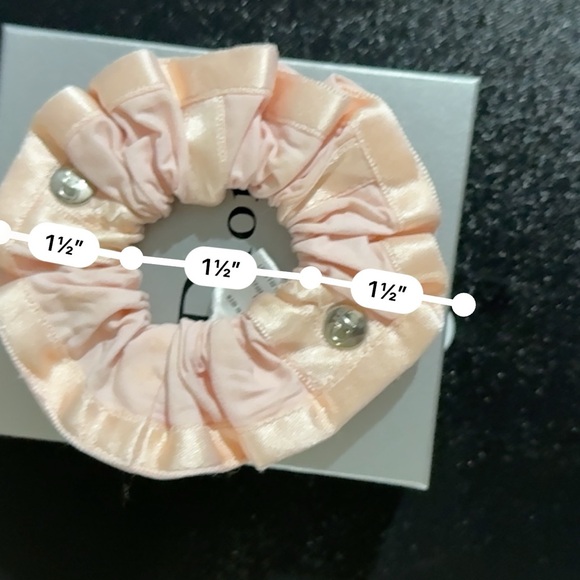 Auth Dior Pink Scrunchie hair tie with silver CD rivet accents vintage Rare - Picture 11 of 13